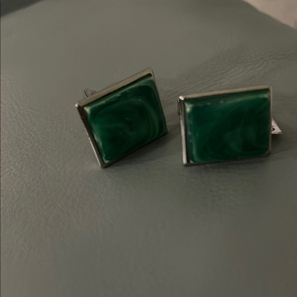 Green Rectangular Cufflinks - Picture 1 of 3